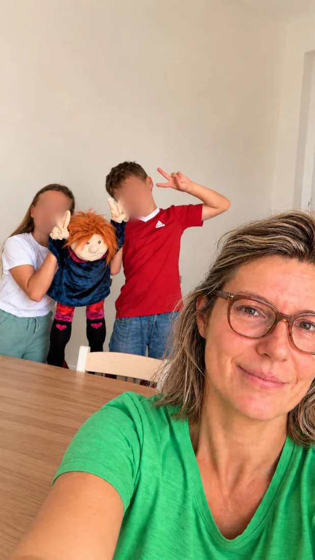 Nicole mit ihren Kindern